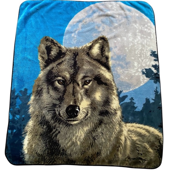 James Meger Wolf Moon Fleece Sci-fi Fantasy Large Throw Blanket - Picture 1 of 5